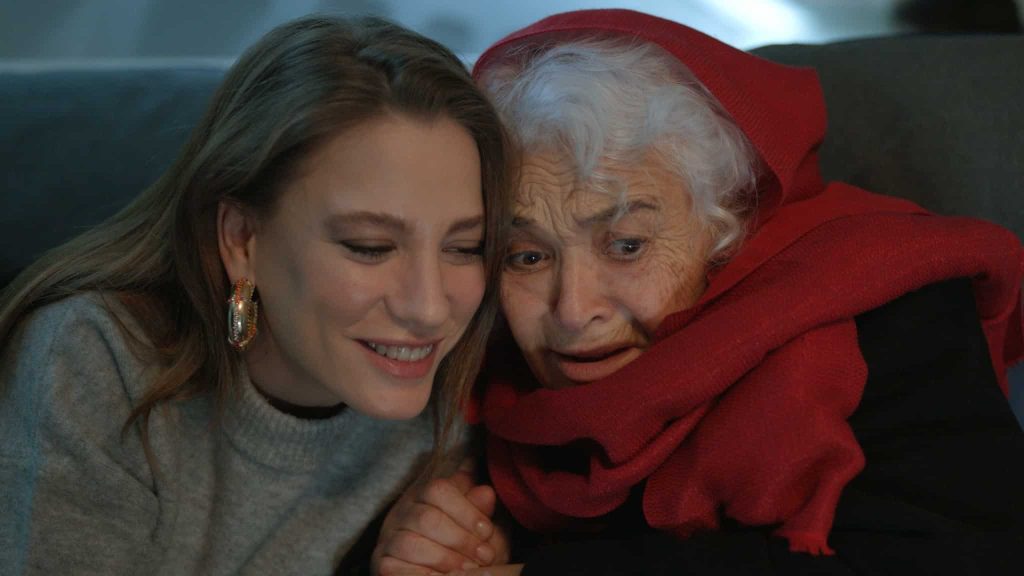 Aile 28. Bölümden ön izleme yayında! Aslan ile Devin ve Seher’in samimi anları yüzleri güldürecek!