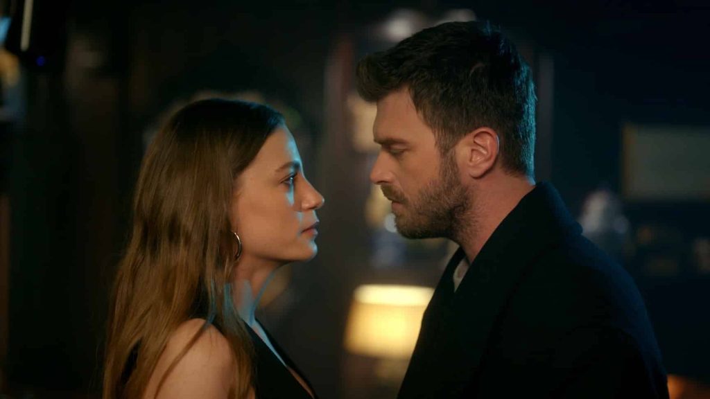 Aile 3. bölümüyle yine çok izlendi! 4. bölümde Aslan ve Devin arasında neler olacak?