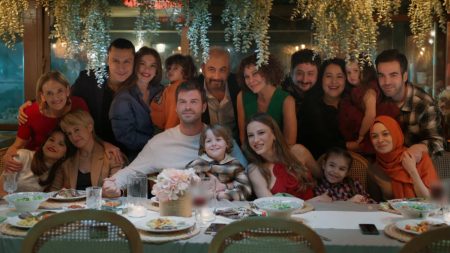 Aile'nin final bölümünde Aslan ve Devin'in hikayeleri mutlu sonla bitti!