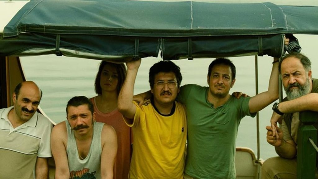Ali Atay'dan açıklama! Ölümlü Dünya dizi mi oluyor?
