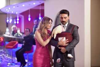 Ali Ersan'ın babalık provası!