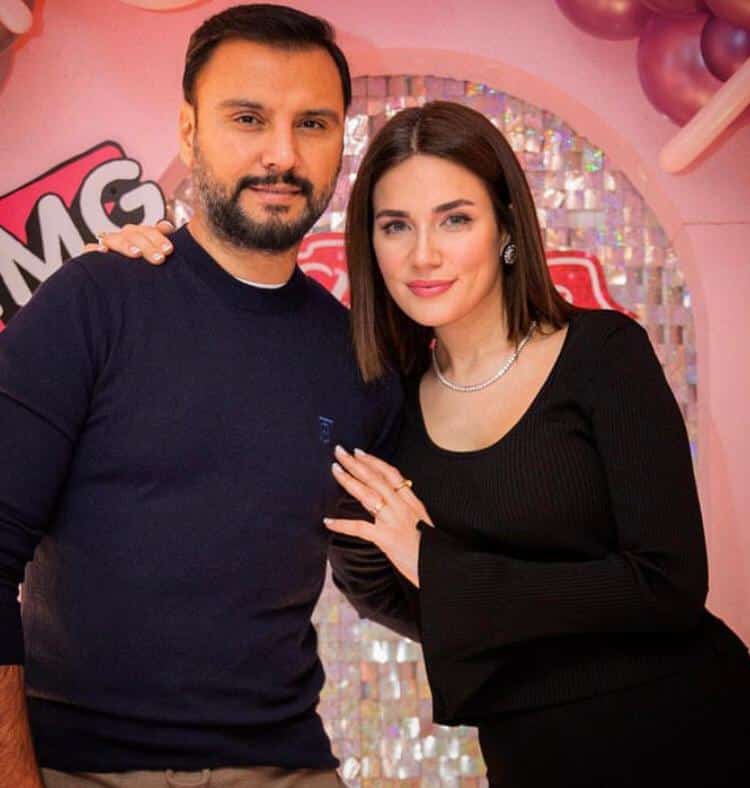 Alişan'dan romantik kareler!