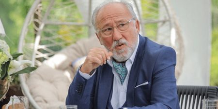 Altan Erkekli: "Tek çıkış noktası sanat!"