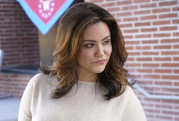 American Housewife tam sezon onayı aldı