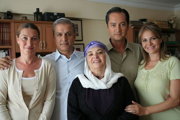 Annem dizisi 10 yıl sonra 178 bin dolara satıldı