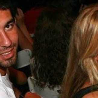 Arda'dan evlilik teklifi