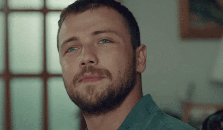 Arıza Ali Rıza (Tolga Sarıtaş) kimdir? Yaşı