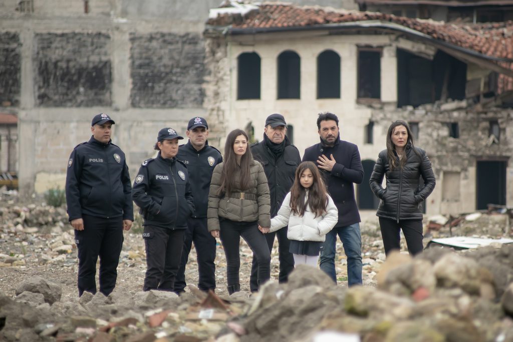 Arka Sokaklar’ın deprem bölgesinde çekilen sahneleri yüreklere dokunacak!