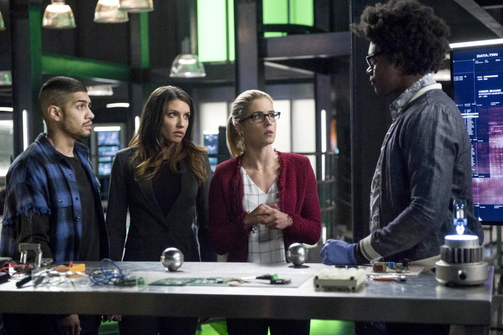 Arrow 6. sezonda Wild Dog ve Dinah Drake'i daha fazla göreceğiz!