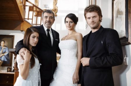 Aşk-ı Memnu ne zaman? Yayından mı kaldırıldı?