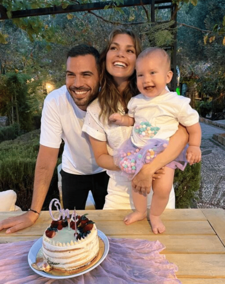 Aslı Enver kızının ilk yaşını kutladı