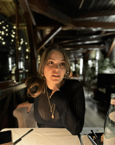 Aslı Enver küçüklük halini paylaştı