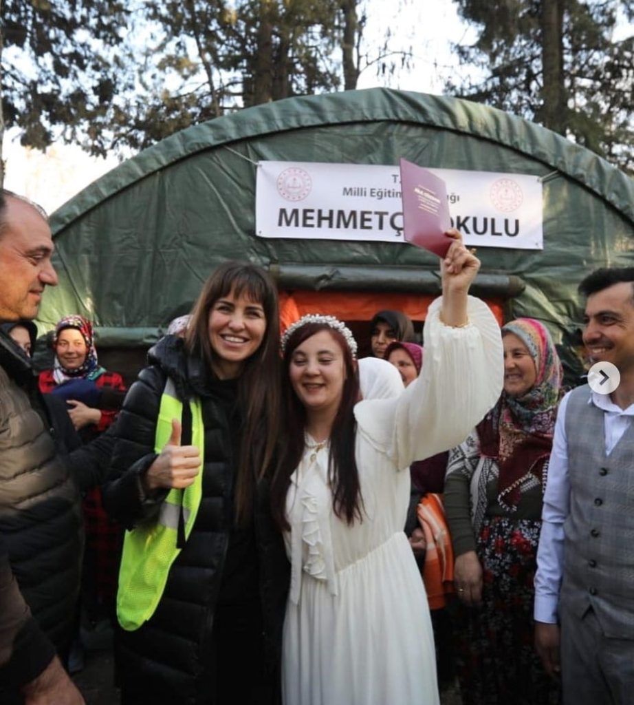Aslı Tandoğan çadır kentteki nikahda yaşananları anlattı!