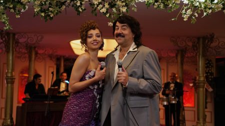 Ata Demirer'in Bursa Bülbülü filmi sinemaya geliyor!