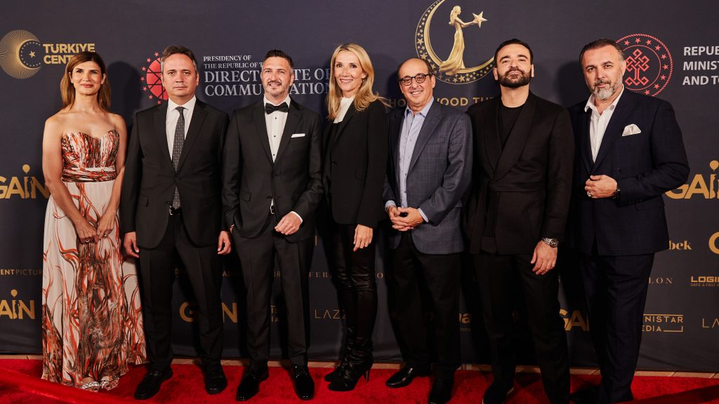 Atatürk filmi ve Şahsiyet II.Fasıl dünya prömiyeri Los Angeles'da gerçekleşti!