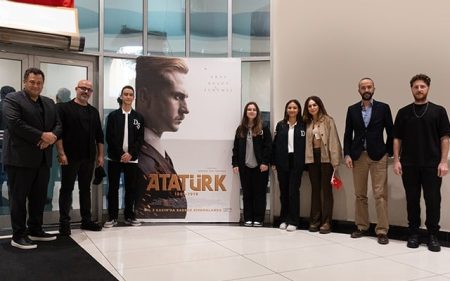 “Atatürk” filminin ekibi Darüşşafakalı öğrencilerle buluştu