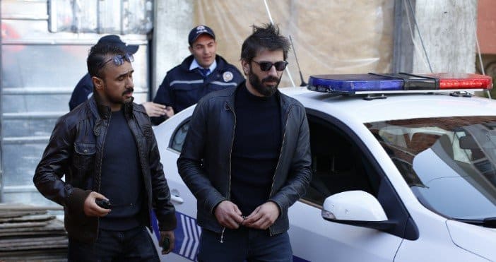 Avlu Komiser Tolga (Ushan Çakır) kimdir?
