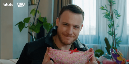 Aynen Aynen dizisinin Kerem Bürsin'li ilk fragmanı yayınlandı!