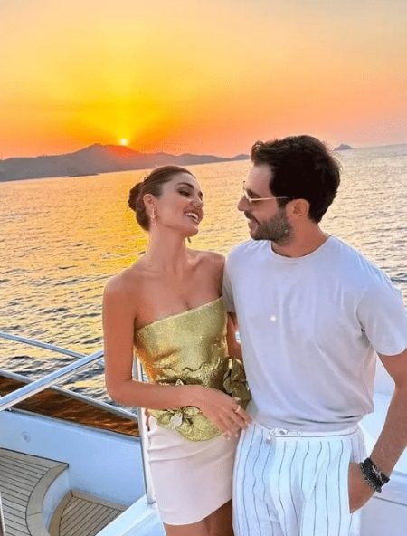 Ayrıldıkları iddia edilmişti: Hande Erçel'den fotoğraflı cevap!