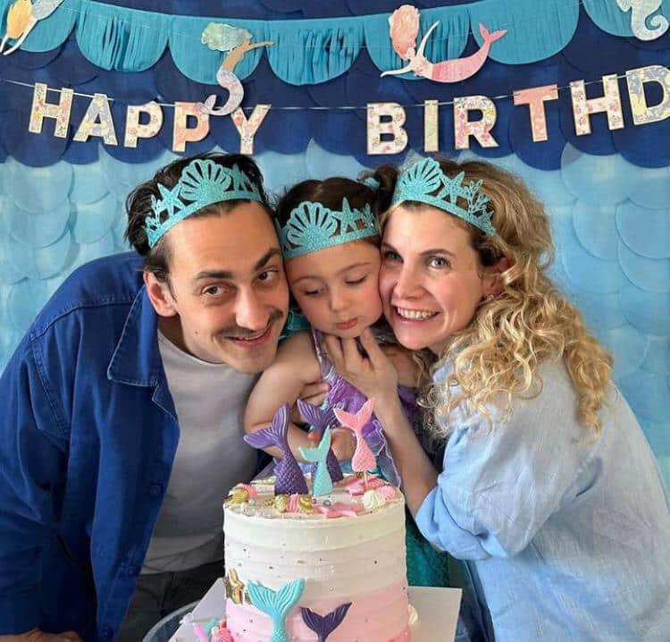 Ayşecan Tatari- Edip Tepeli çiftin 'Mutlu Aile' tablosu!