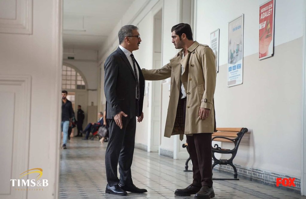Bambaşka Biri 1. bölümüyle bu akşam Fox'ta başlıyor! Bambaşka Biri oyuncuları kimler? Kim