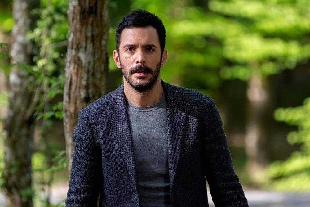 Barış Arduç hangi yapımla anlaştı! Yakışıklı oyuncu o diziyle ekrana dönüyor!