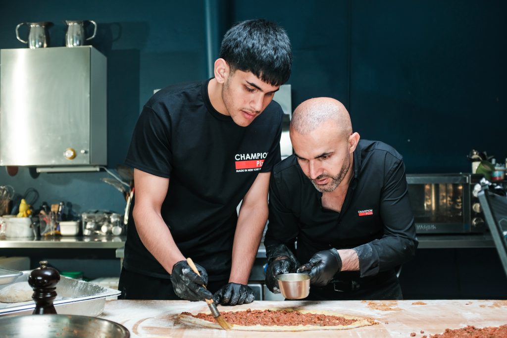 Başarılı Türk pizzacısının ödüllü belgeseli ‘Hi