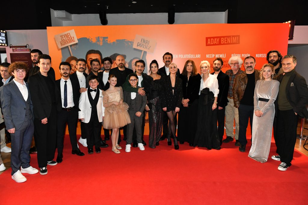 "Başkan"a yakışır gala! Bu filmde kahkaha ve gözyaşı birbirine karışıyor!