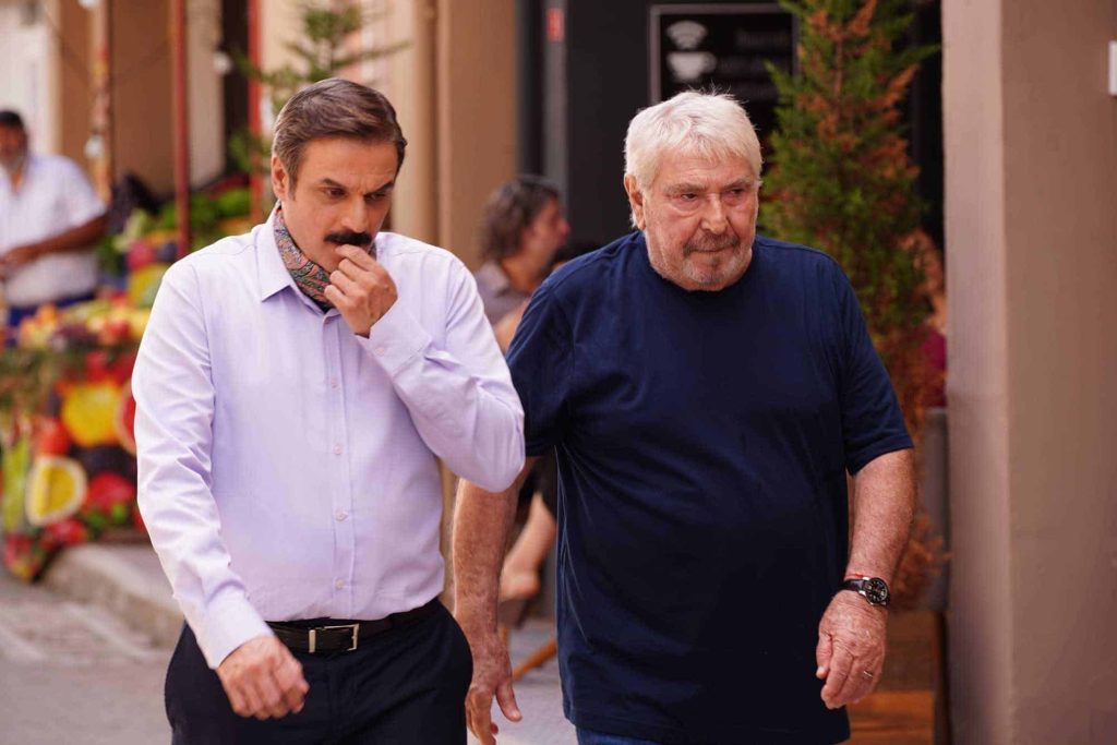 Benim Güzel Ailem 10. Bölümde Adnan