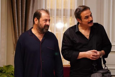 Benim Güzel Ailem 11. Bölümüyle izleyicisine yine eğlenceli anlar yaşattı! Adnan mahallesine geri döndü!