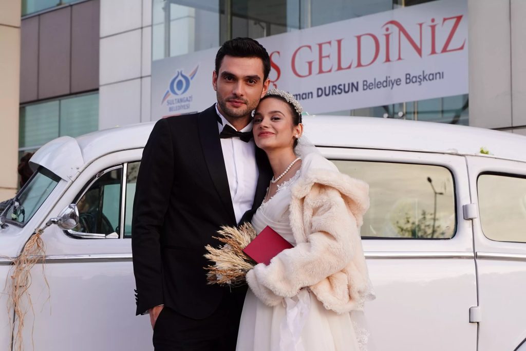 Benim Güzel Ailem 18. Bölümde Adnan'ın para hırsı aileyi tehlikeye soktu!