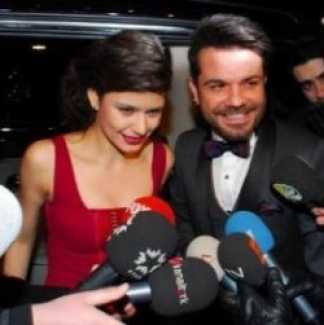 Beren Saat ile Kenan Doğulu el ele