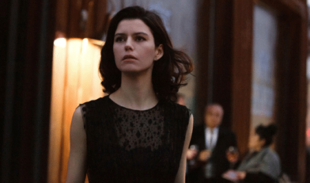 Beren Saat yeni dizisindeki Atiye'yi anlattı!