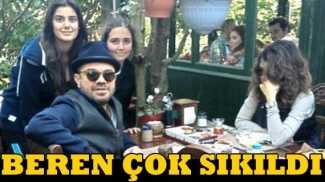 Beren Saat’in sıkıntılı dakikaları! Beren Saat'in sıkıntılı dakikaları!