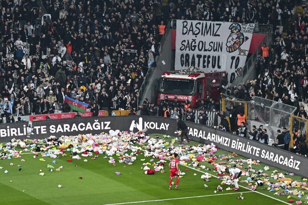 Beşiktaş-Antalyaspor maçında