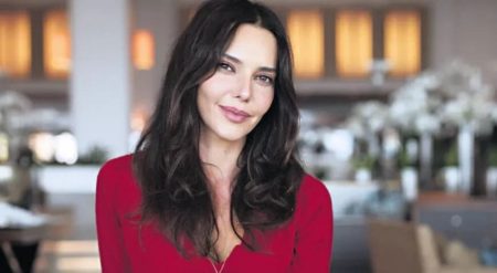 Bihter filminde Firdevs karakterini canlandıran Hande Ataizi konuştu!