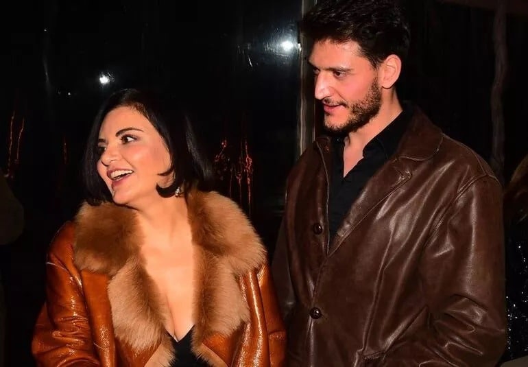 Bir ayrılık haberi daha! 15 yaş küçük sevgilisi ile...