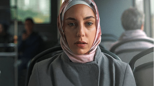 Bir Başkadır Meryem "Öykü Karayel" kimdir? Gerçek adı