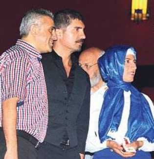 Bir dövmediği kaldı