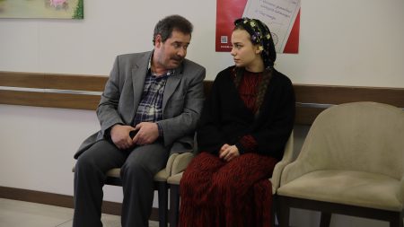 Birbirinden başarılı isimler "Roza" için bir araya geldi!
