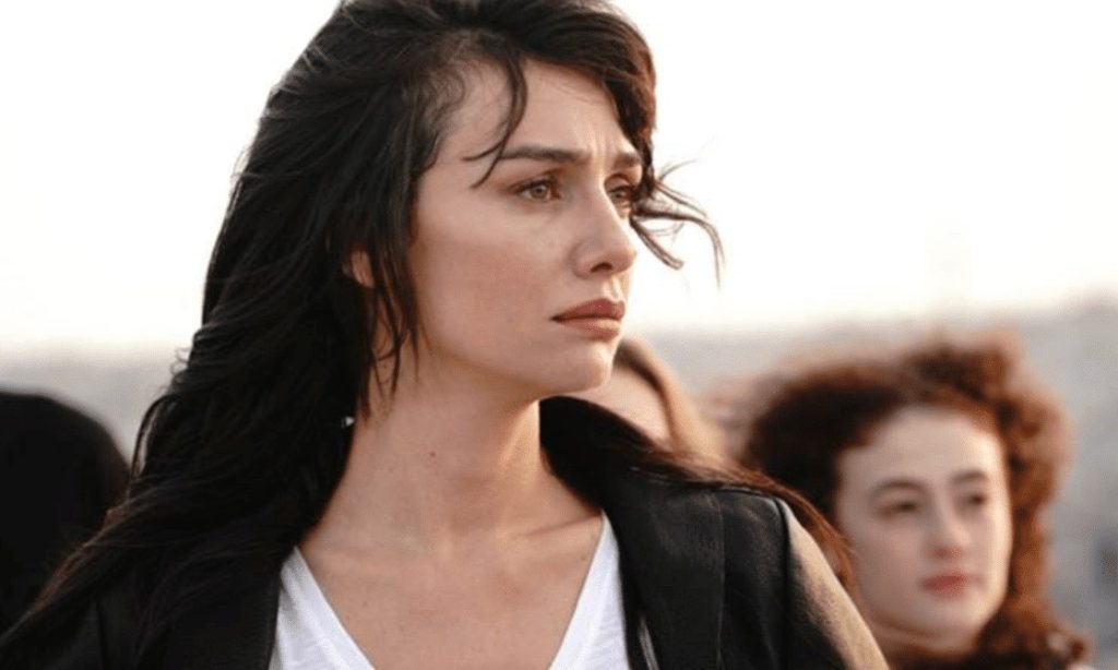 Birce Akalay’dan duygusal veda mesajı! Birce Akalay'dan duygusal veda mesajı!