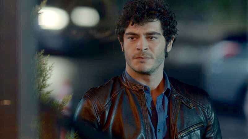 Bizim Hikaye'nin Barış'ı Burak Deniz yeni dizide başrol olacak!