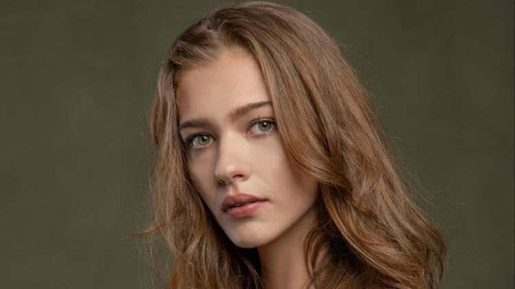 Bizim Hikaye'nin Deniz'i Melisa Döngel Aşk Ağlatır dizisine katıldı!