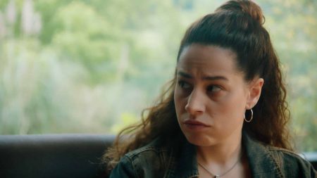 BluTV’nin yeni dizisi ‘Deneme Çekimi’nin ilk 3 bölümü yayında!