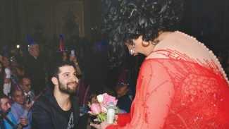 Bülent Ersoy'a aşkından romantik sürpriz!