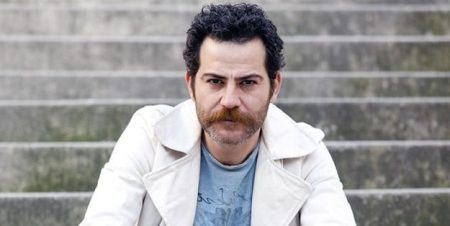 Burak Demir Ramo dizisine Cemil karakteriyle konuk oluyor!