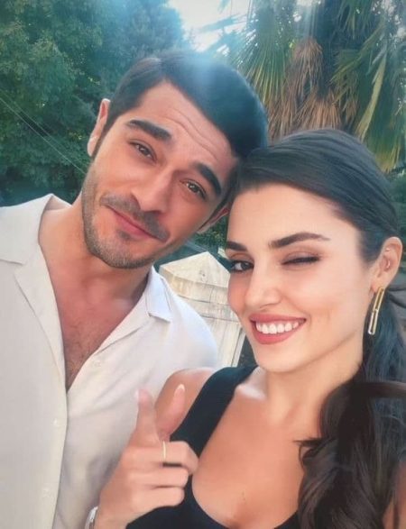 Burak Deniz'den Hande Erçel'e destek geldi!