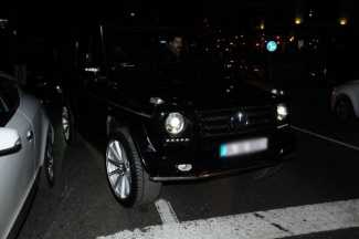 Burak Özçivit'in yeni cipinin değeri dudak uçuklatıyor!