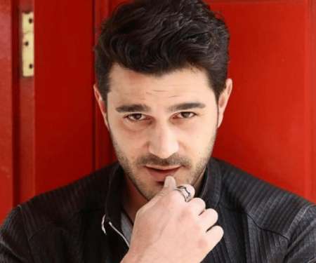 Burak Sevinç Kırmızı Oda dizisinin kadrosuna dahil oldu!