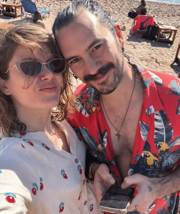 Burcu Biricik anne oldu